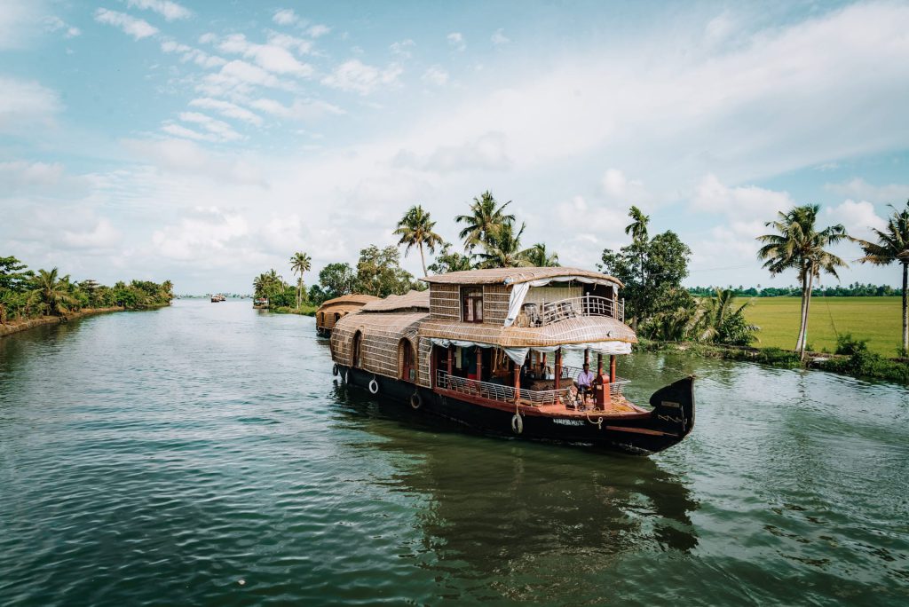 karela-india-boat-tour